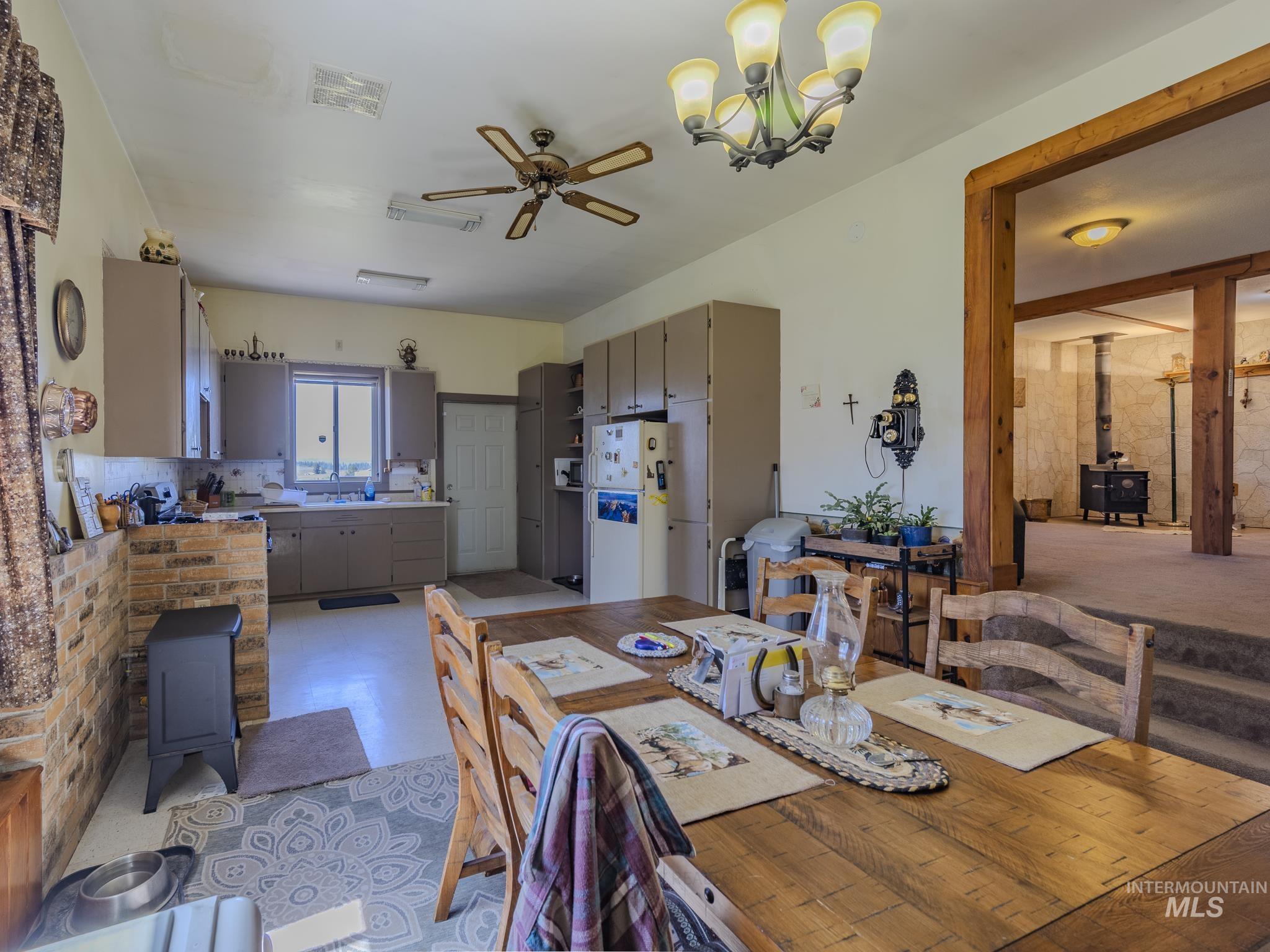 680 Pleasant Valley Road, Clearwater, Idaho 83552, 3 Bedrooms, 1 Bathroom, Residential For Sale, Price $489,000, 98986095