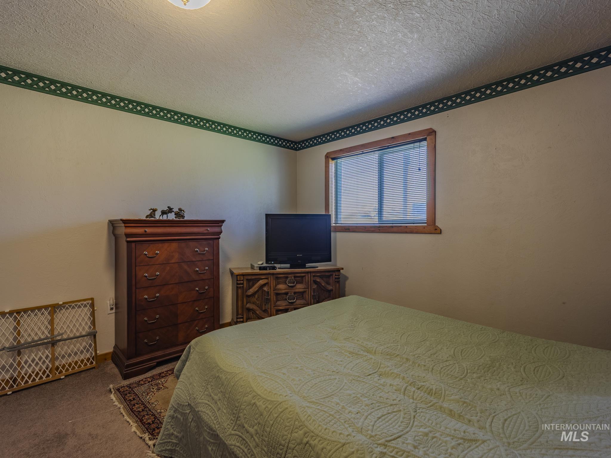 680 Pleasant Valley Road, Clearwater, Idaho 83552, 3 Bedrooms, 1 Bathroom, Residential For Sale, Price $489,000, 98986095
