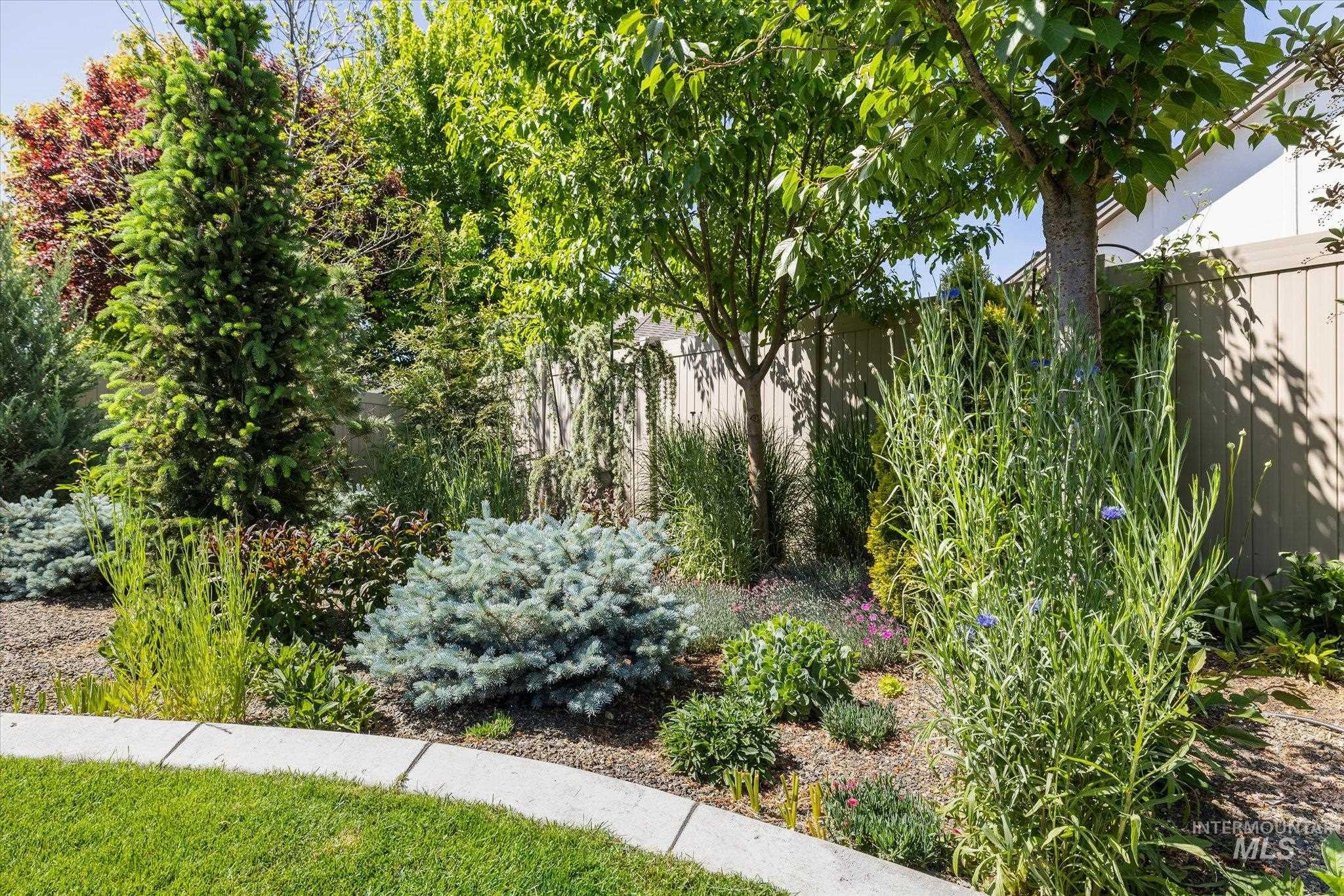 1869 N Rockdale Ave, Kuna, Idaho 83642, 3 Bedrooms, 3 Bathrooms, Residential For Sale, Price $725,000, 98986105