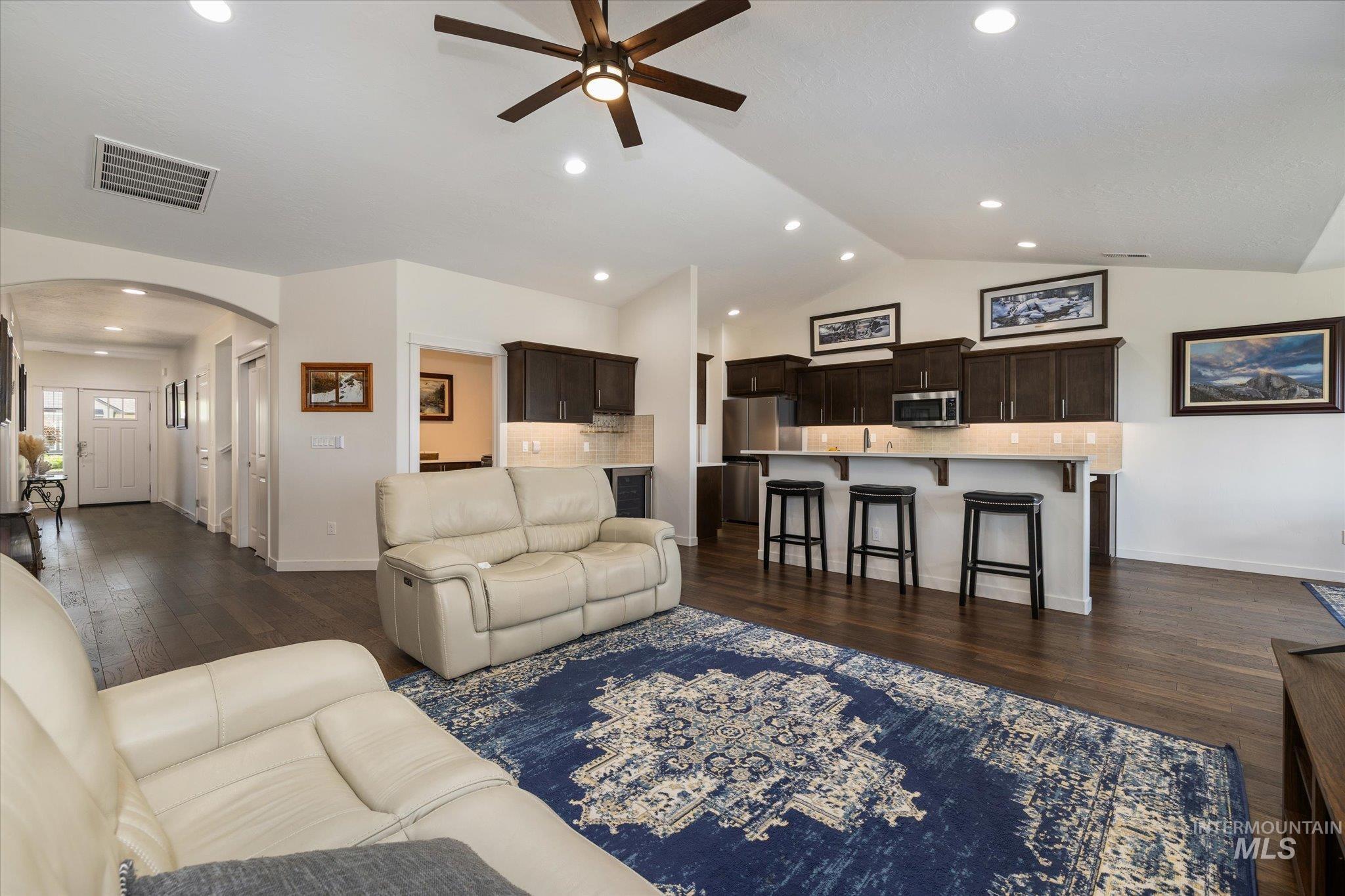 10505 W Thimbleberry Dr, Star, Idaho 83669, 4 Bedrooms, 3 Bathrooms, Residential For Sale, Price $625,000,MLS 98986106