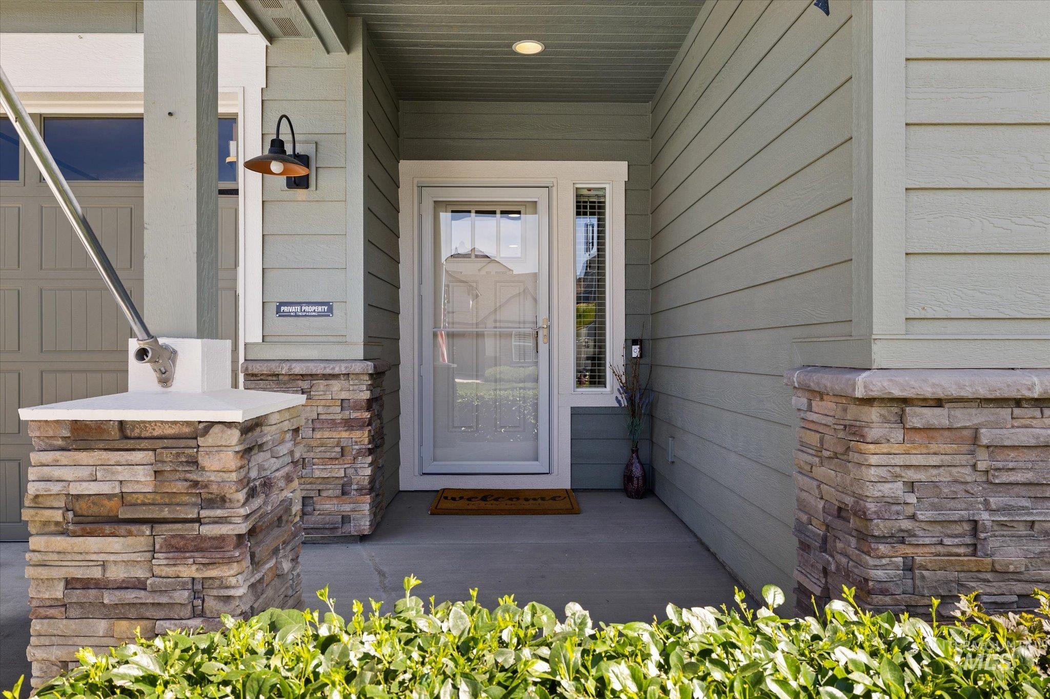 10505 W Thimbleberry Dr, Star, Idaho 83669, 4 Bedrooms, 3 Bathrooms, Residential For Sale, Price $625,000,MLS 98986106