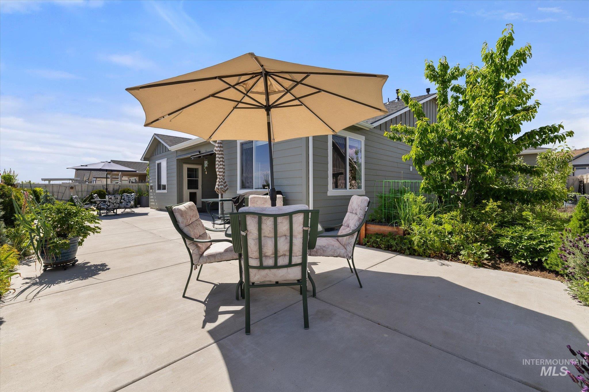 10505 W Thimbleberry Dr, Star, Idaho 83669, 4 Bedrooms, 3 Bathrooms, Residential For Sale, Price $625,000,MLS 98986106