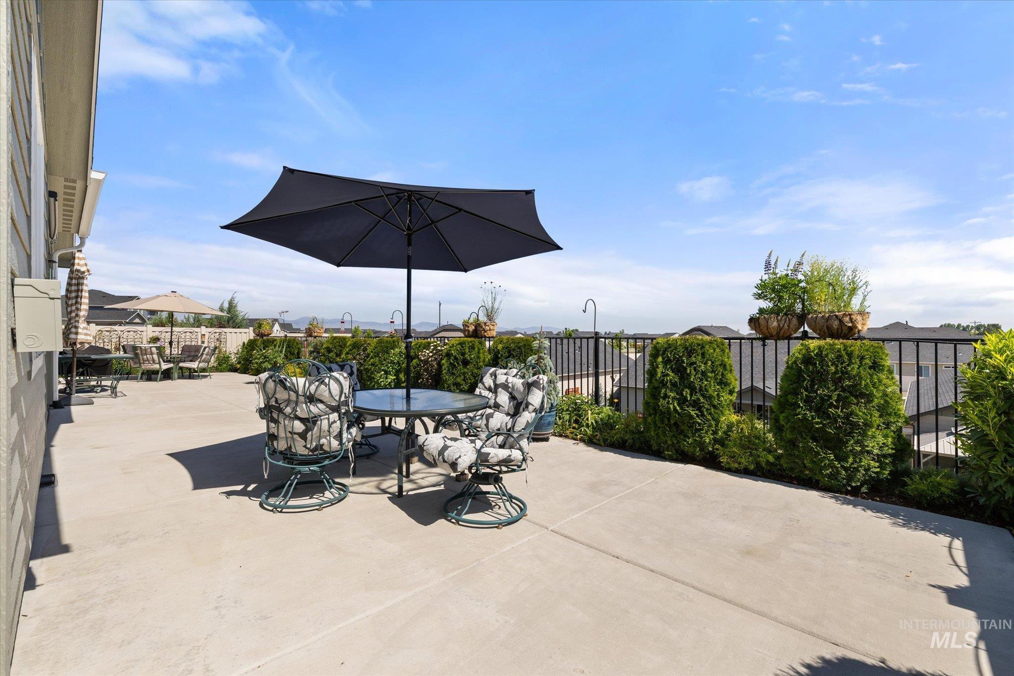 10505 W Thimbleberry Dr, Star, Idaho 83669, 4 Bedrooms, 3 Bathrooms, Residential For Sale, Price $625,000,MLS 98986106