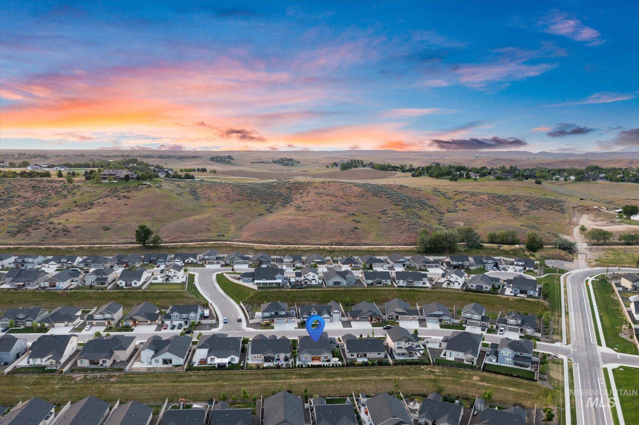 10505 W Thimbleberry Dr, Star, Idaho 83669, 4 Bedrooms, 3 Bathrooms, Residential For Sale, Price $625,000,MLS 98986106
