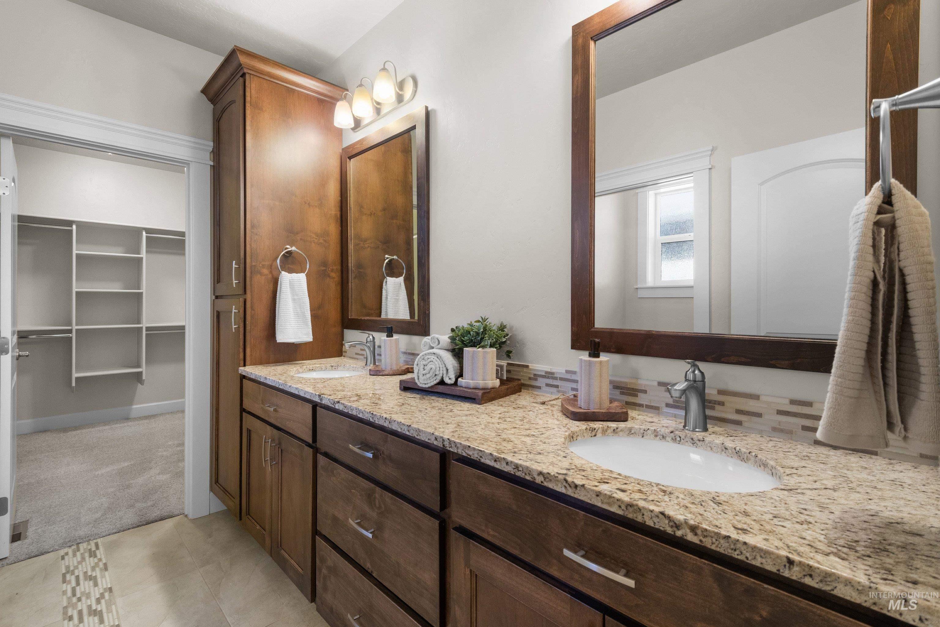 1505 E Summerplace Street, Meridian, Idaho 83646, 3 Bedrooms, 2 Bathrooms, Residential For Sale, Price $529,000, 98986107