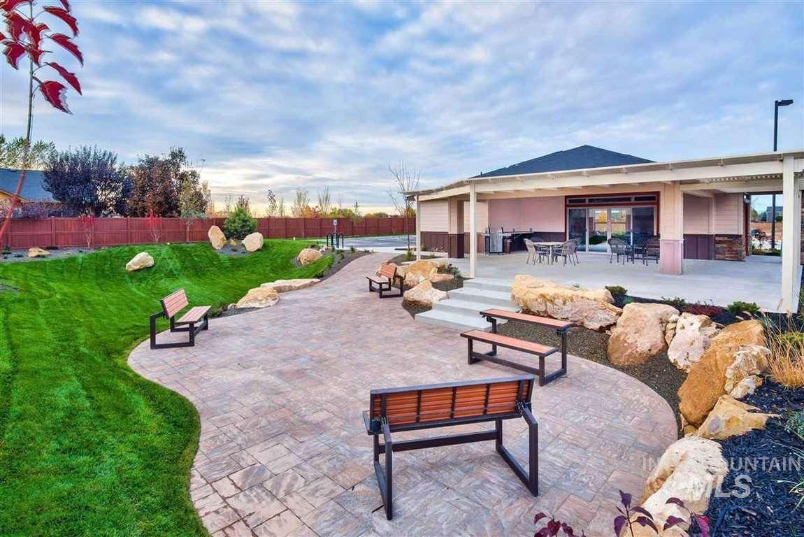 1505 E Summerplace Street, Meridian, Idaho 83646, 3 Bedrooms, 2 Bathrooms, Residential For Sale, Price $529,000, 98986107