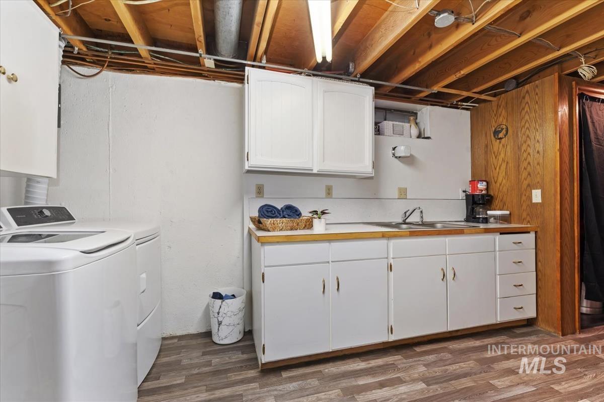 845 E 16th N, Mountain Home, Idaho 83647-1722, 4 Bedrooms, 2 Bathrooms, Residential For Sale, Price $374,900, 98986108