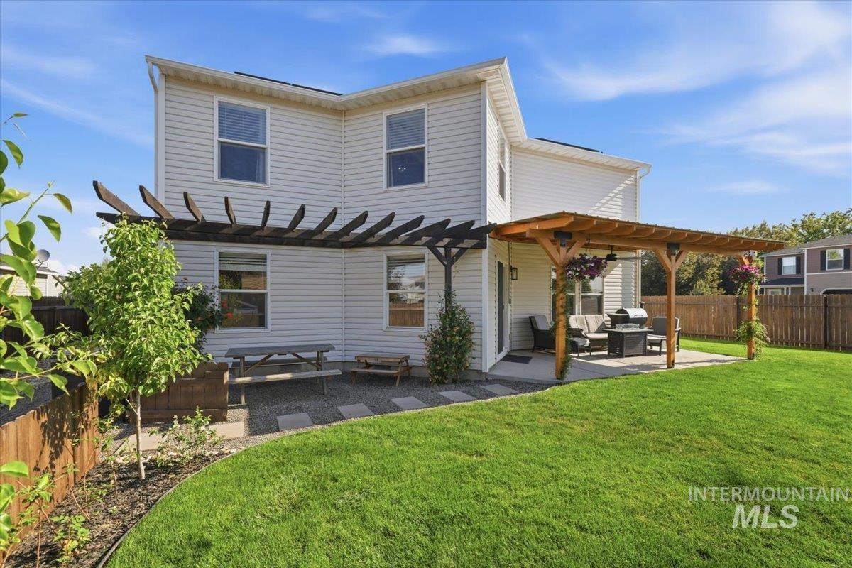 11549 Jump Creek Dr, Caldwell, Idaho 83605, 4 Bedrooms, 2.5 Bathrooms, Residential For Sale, Price $489,900, 98986109