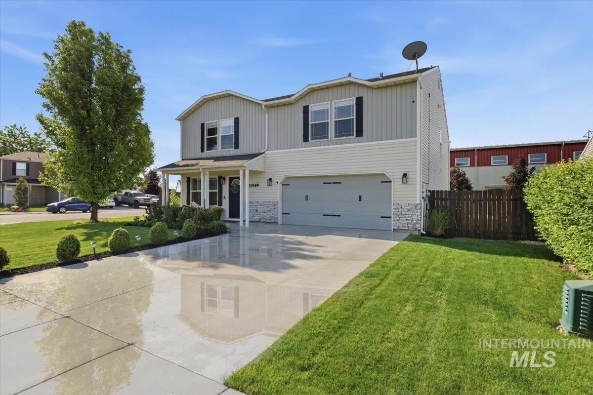 11549 Jump Creek Dr, Caldwell, Idaho 83605, 4 Bedrooms, 2.5 Bathrooms, Residential For Sale, Price $489,900, 98986109