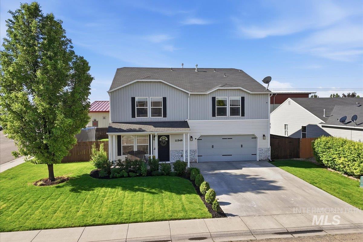 11549 Jump Creek Dr, Caldwell, Idaho 83605, 4 Bedrooms, 2.5 Bathrooms, Residential For Sale, Price $489,900, 98986109
