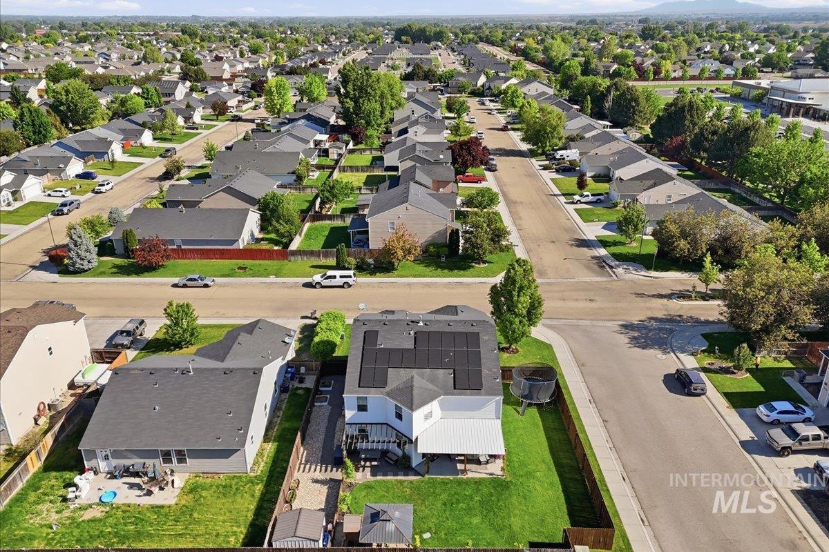 11549 Jump Creek Dr, Caldwell, Idaho 83605, 4 Bedrooms, 2.5 Bathrooms, Residential For Sale, Price $489,900, 98986109