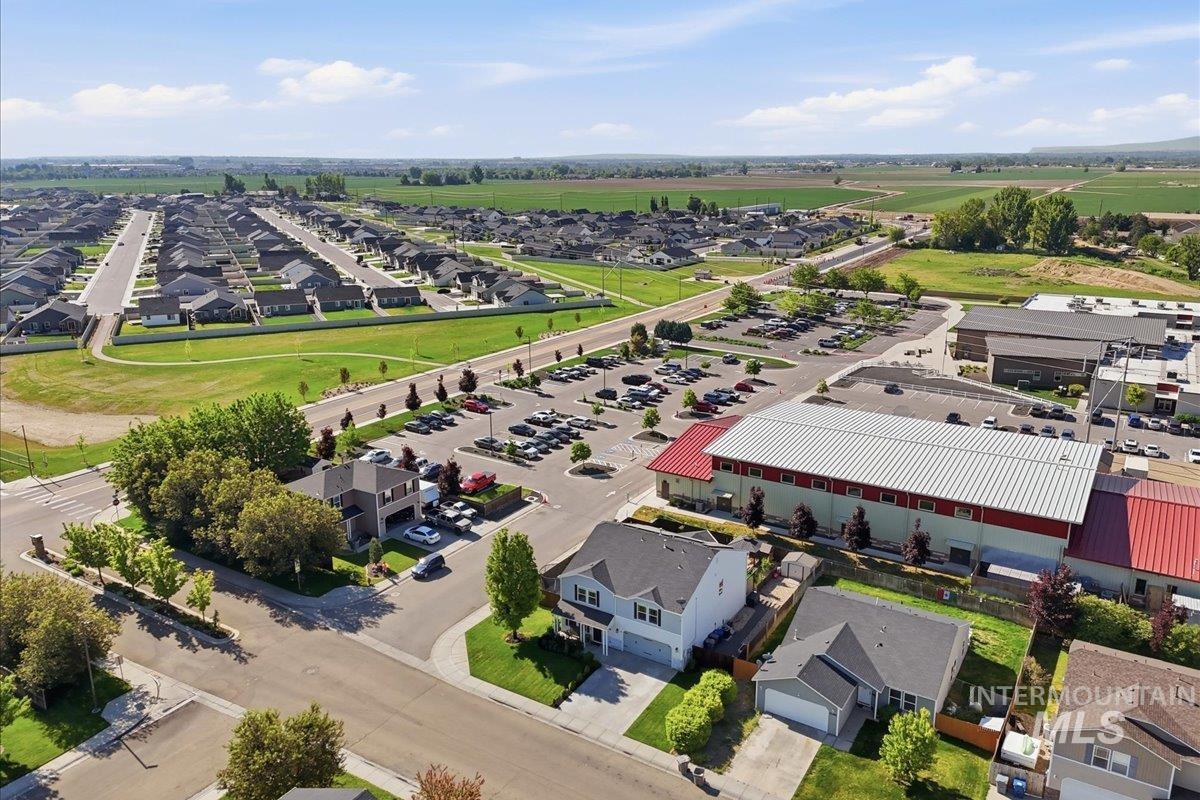 11549 Jump Creek Dr, Caldwell, Idaho 83605, 4 Bedrooms, 2.5 Bathrooms, Residential For Sale, Price $489,900, 98986109