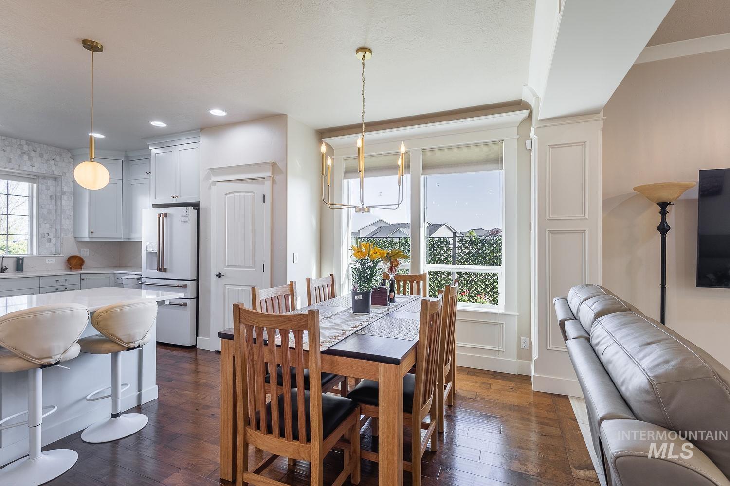4306 S Dazzle Ave, Meridian, Idaho 83642, 4 Bedrooms, 2.5 Bathrooms, Residential For Sale, Price $789,900, 98986110