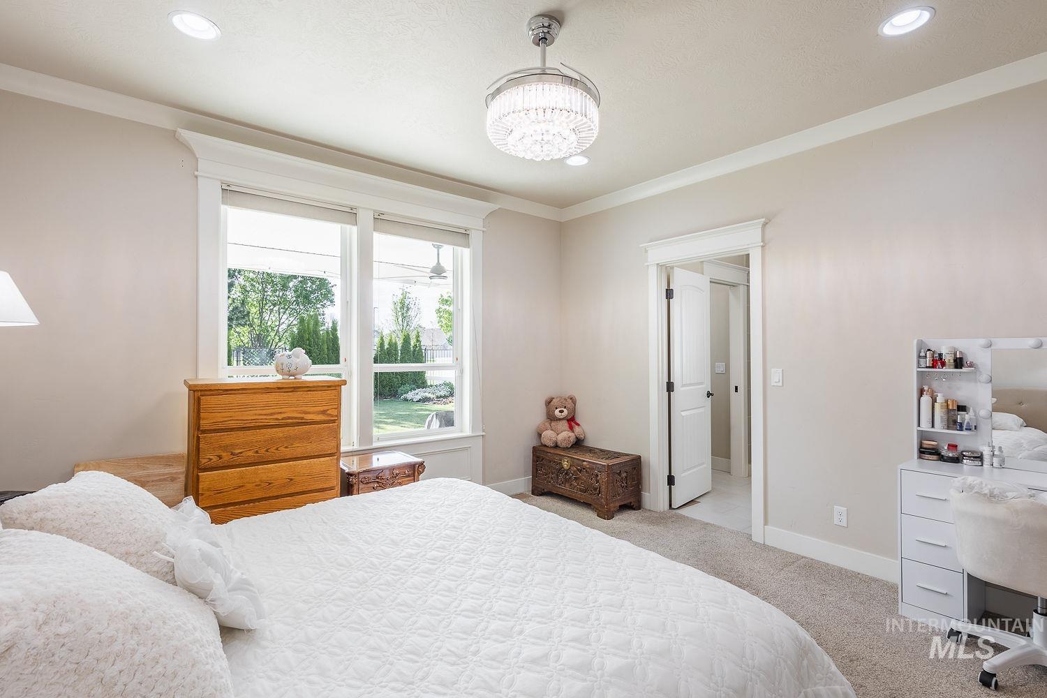 4306 S Dazzle Ave, Meridian, Idaho 83642, 4 Bedrooms, 2.5 Bathrooms, Residential For Sale, Price $789,900, 98986110