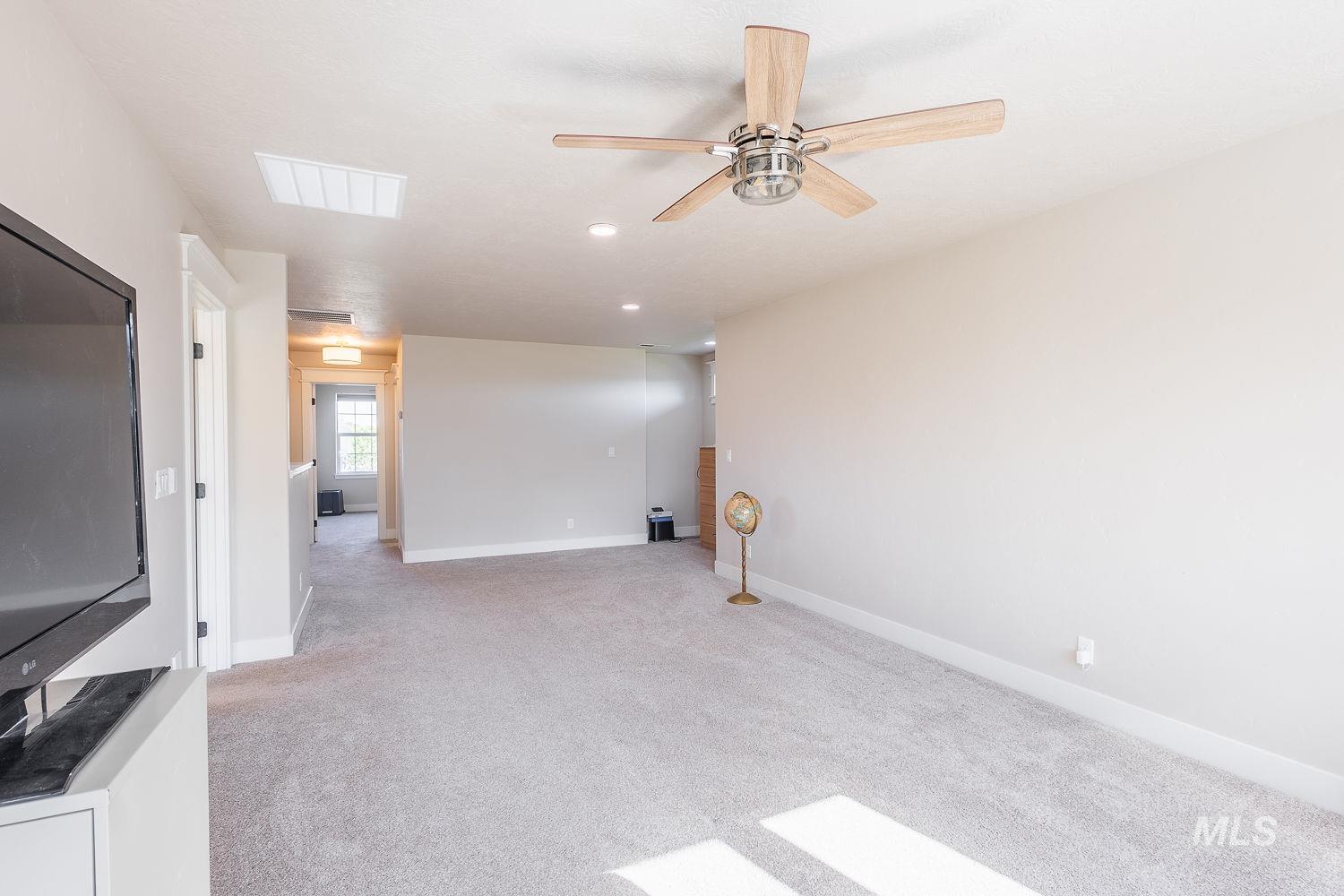 4306 S Dazzle Ave, Meridian, Idaho 83642, 4 Bedrooms, 2.5 Bathrooms, Residential For Sale, Price $789,900, 98986110