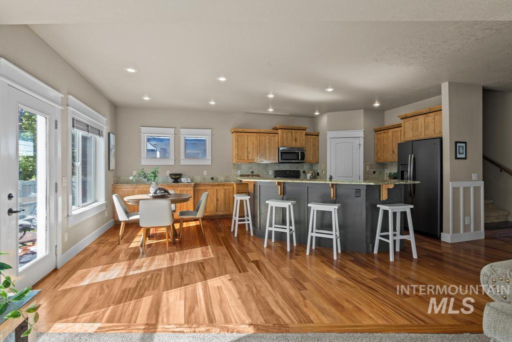 313 E Ryegate Dr, Meridian, Idaho 83646, 4 Bedrooms, 2.5 Bathrooms, Residential For Sale, Price $549,900, 98986112