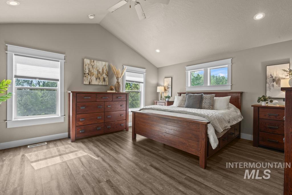 313 E Ryegate Dr, Meridian, Idaho 83646, 4 Bedrooms, 2.5 Bathrooms, Residential For Sale, Price $549,900, 98986112