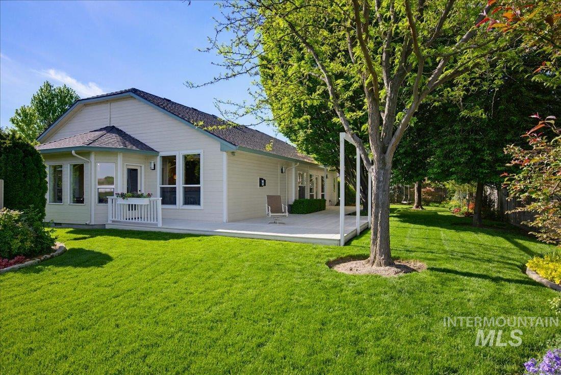 5491 N Crimson Way, Boise, Idaho 83703, 3 Bedrooms, 2 Bathrooms, Residential For Sale, Price $650,000, 98986115