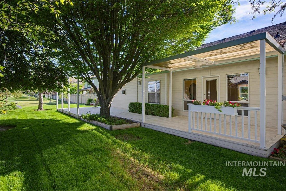 5491 N Crimson Way, Boise, Idaho 83703, 3 Bedrooms, 2 Bathrooms, Residential For Sale, Price $650,000, 98986115