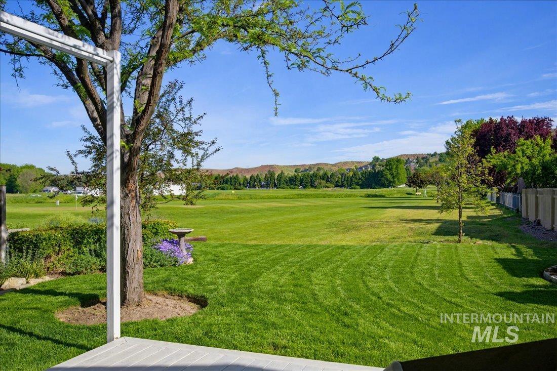 5491 N Crimson Way, Boise, Idaho 83703, 3 Bedrooms, 2 Bathrooms, Residential For Sale, Price $650,000, 98986115