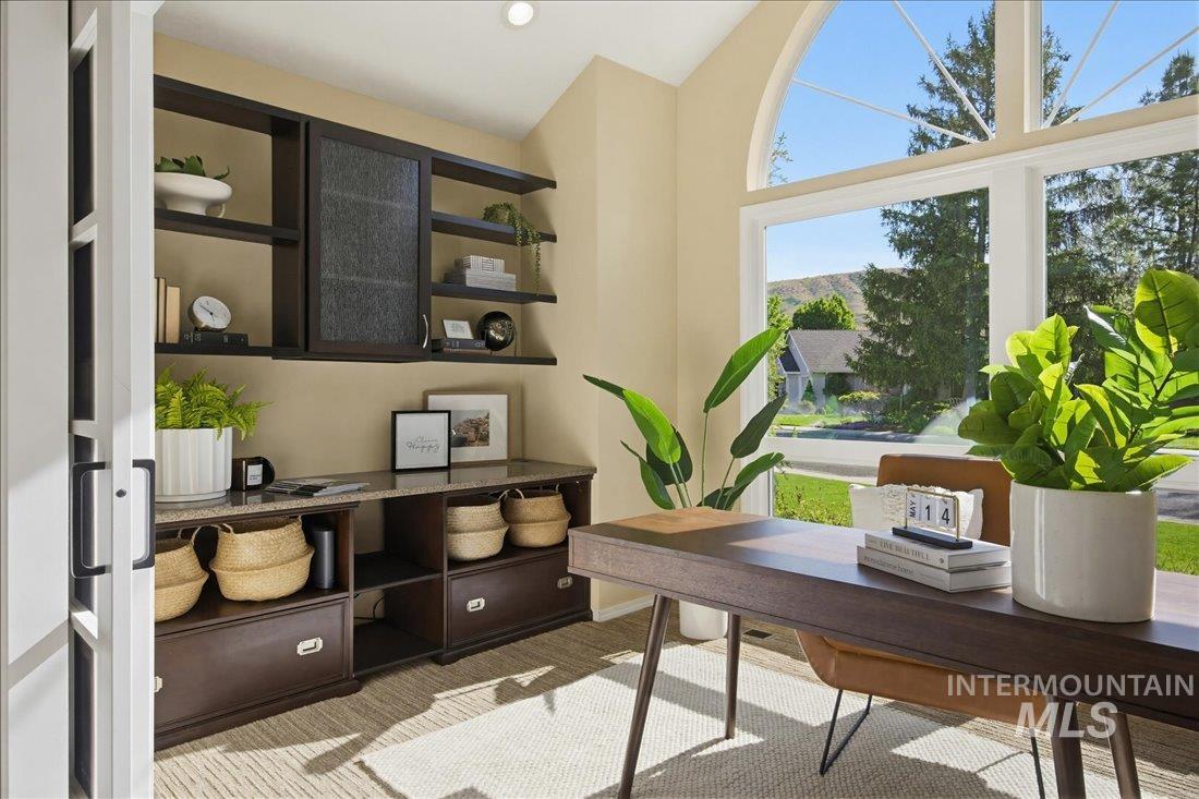 5491 N Crimson Way, Boise, Idaho 83703, 3 Bedrooms, 2 Bathrooms, Residential For Sale, Price $650,000, 98986115