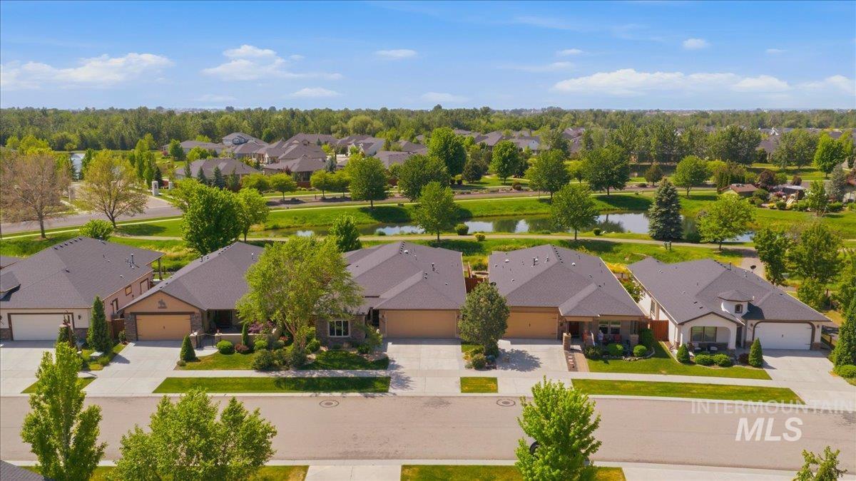 9699 W Wildbranch, Star, Idaho 83669, 3 Bedrooms, 2 Bathrooms, Residential For Sale, Price $674,900, 98986117