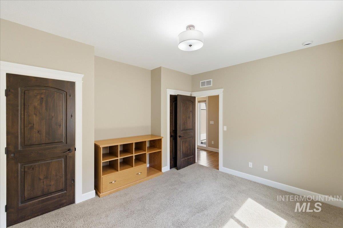9699 W Wildbranch, Star, Idaho 83669, 3 Bedrooms, 2 Bathrooms, Residential For Sale, Price $674,900, 98986117