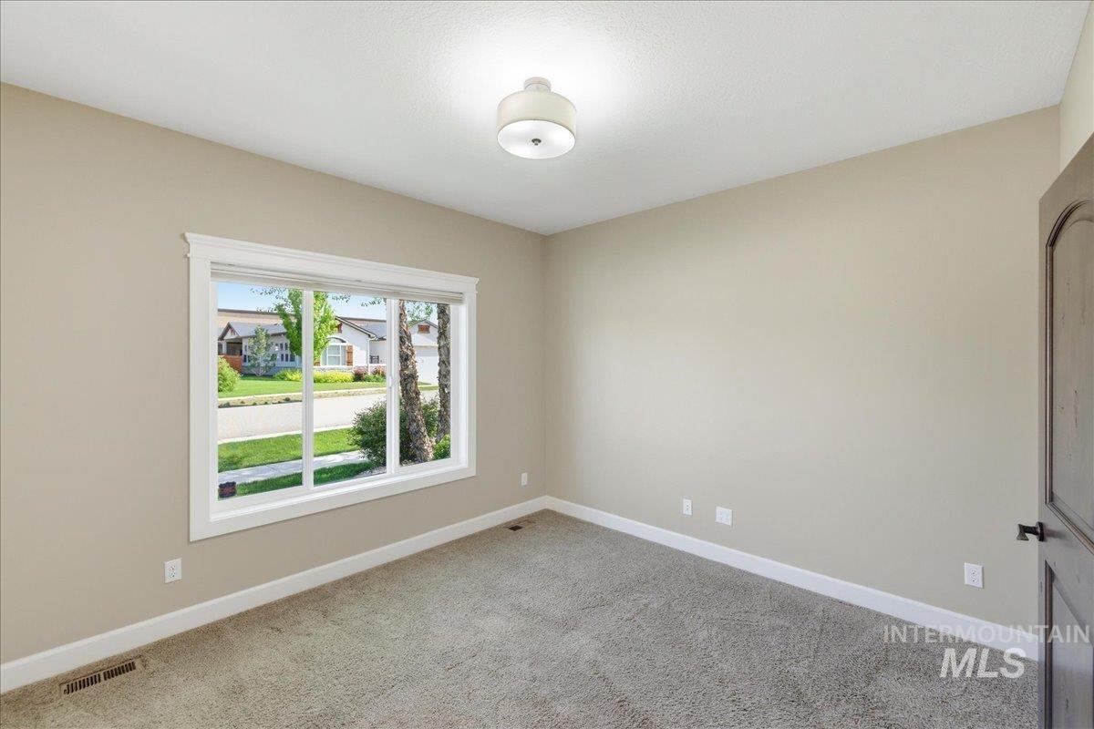 9699 W Wildbranch, Star, Idaho 83669, 3 Bedrooms, 2 Bathrooms, Residential For Sale, Price $674,900, 98986117
