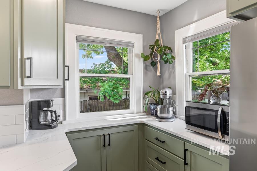 207 N Hayes St., Moscow, Idaho 83843, 4 Bedrooms, 2.5 Bathrooms, Residential For Sale, Price $649,000, 98986118