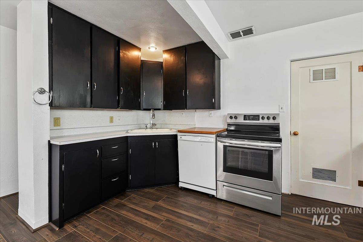 510 E 5th Street, Emmett, Idaho 83617, 2 Bedrooms, 1 Bathroom, Residential For Sale, Price $275,000, 98986120
