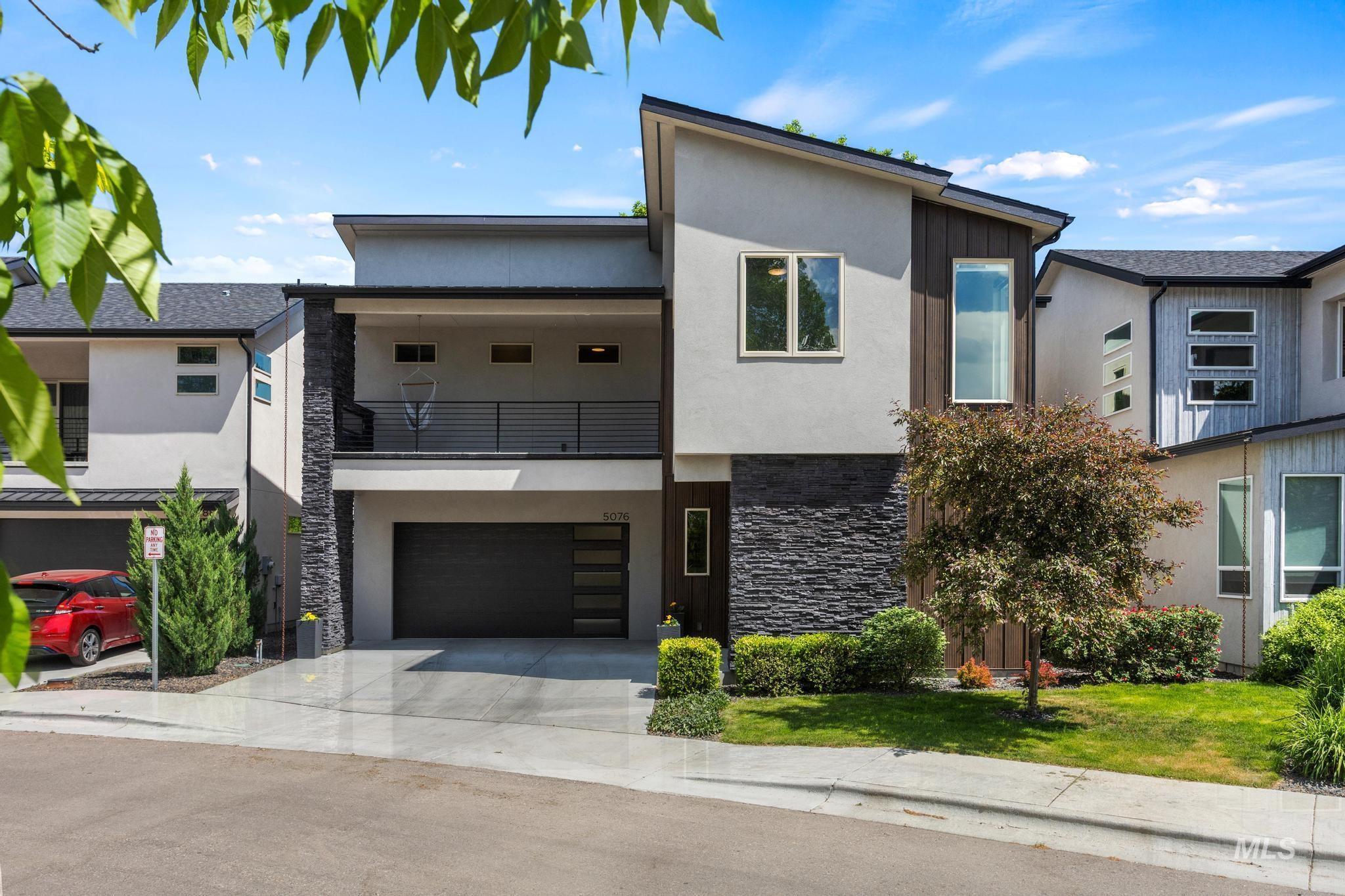 5076 N Thorton Lane, Boise, Idaho 83714, 3 Bedrooms, 2.5 Bathrooms, Residential For Sale, Price $669,999, 98986121