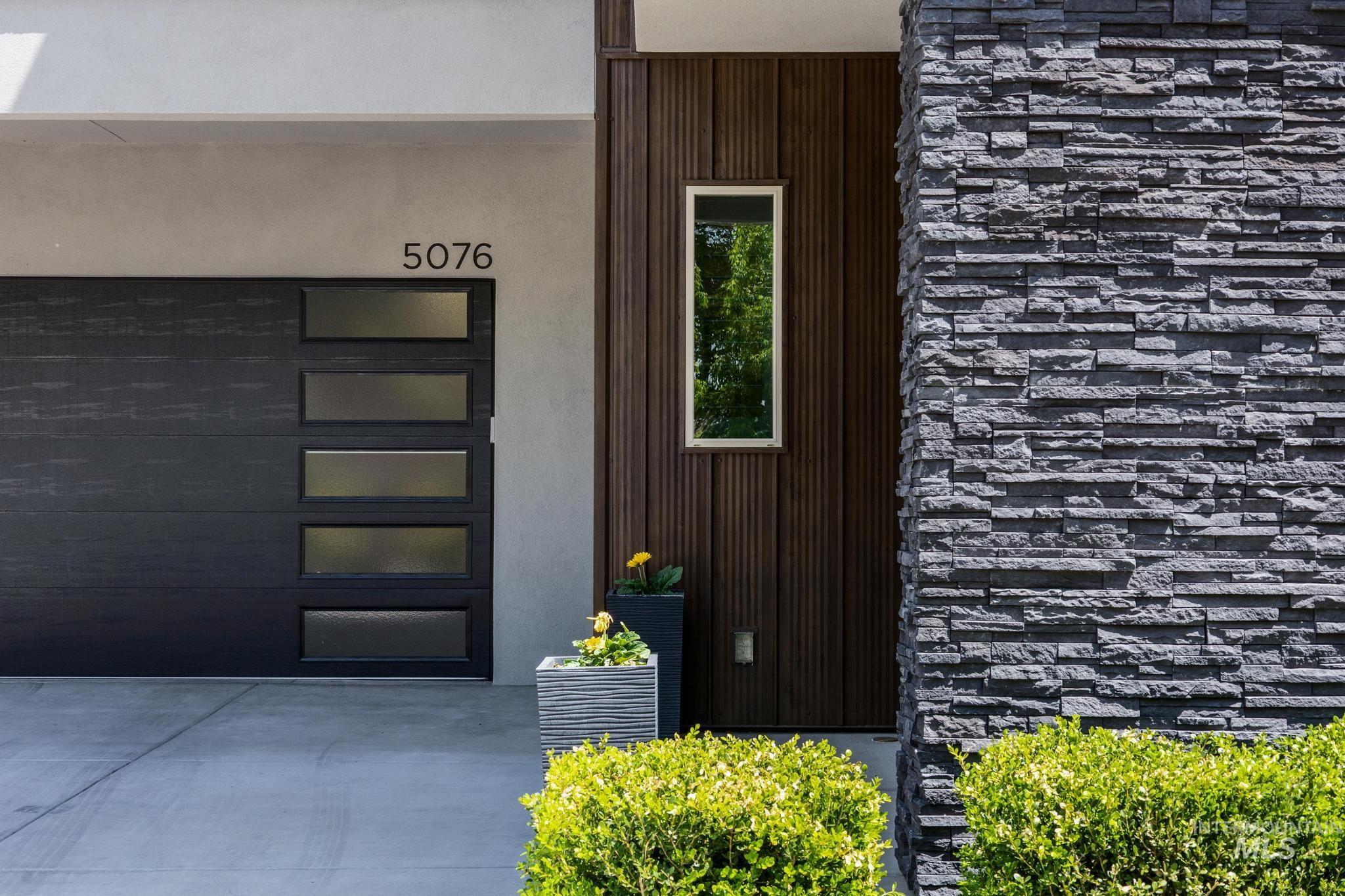 5076 N Thorton Lane, Boise, Idaho 83714, 3 Bedrooms, 2.5 Bathrooms, Residential For Sale, Price $669,999, 98986121