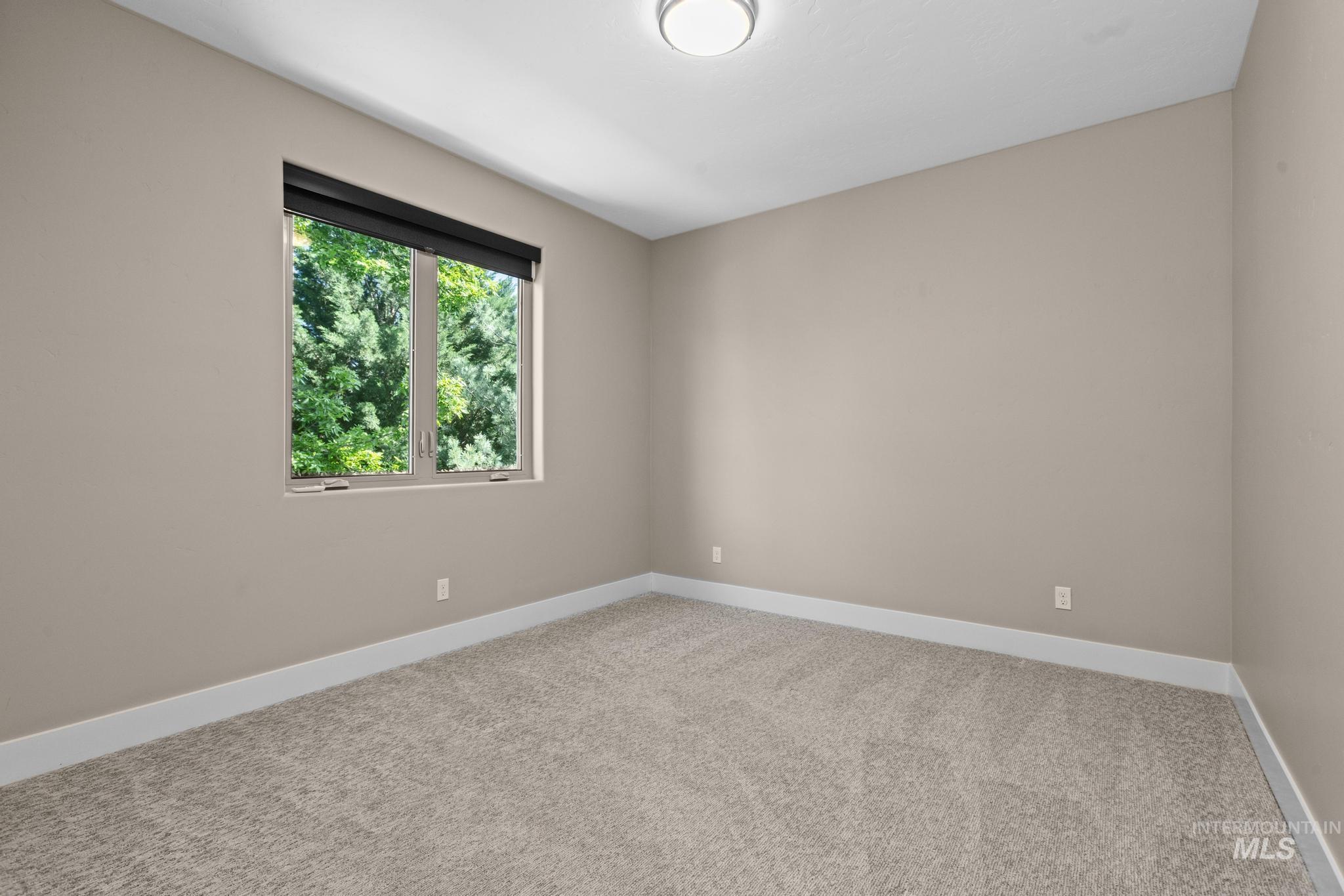 5076 N Thorton Lane, Boise, Idaho 83714, 3 Bedrooms, 2.5 Bathrooms, Residential For Sale, Price $669,999, 98986121
