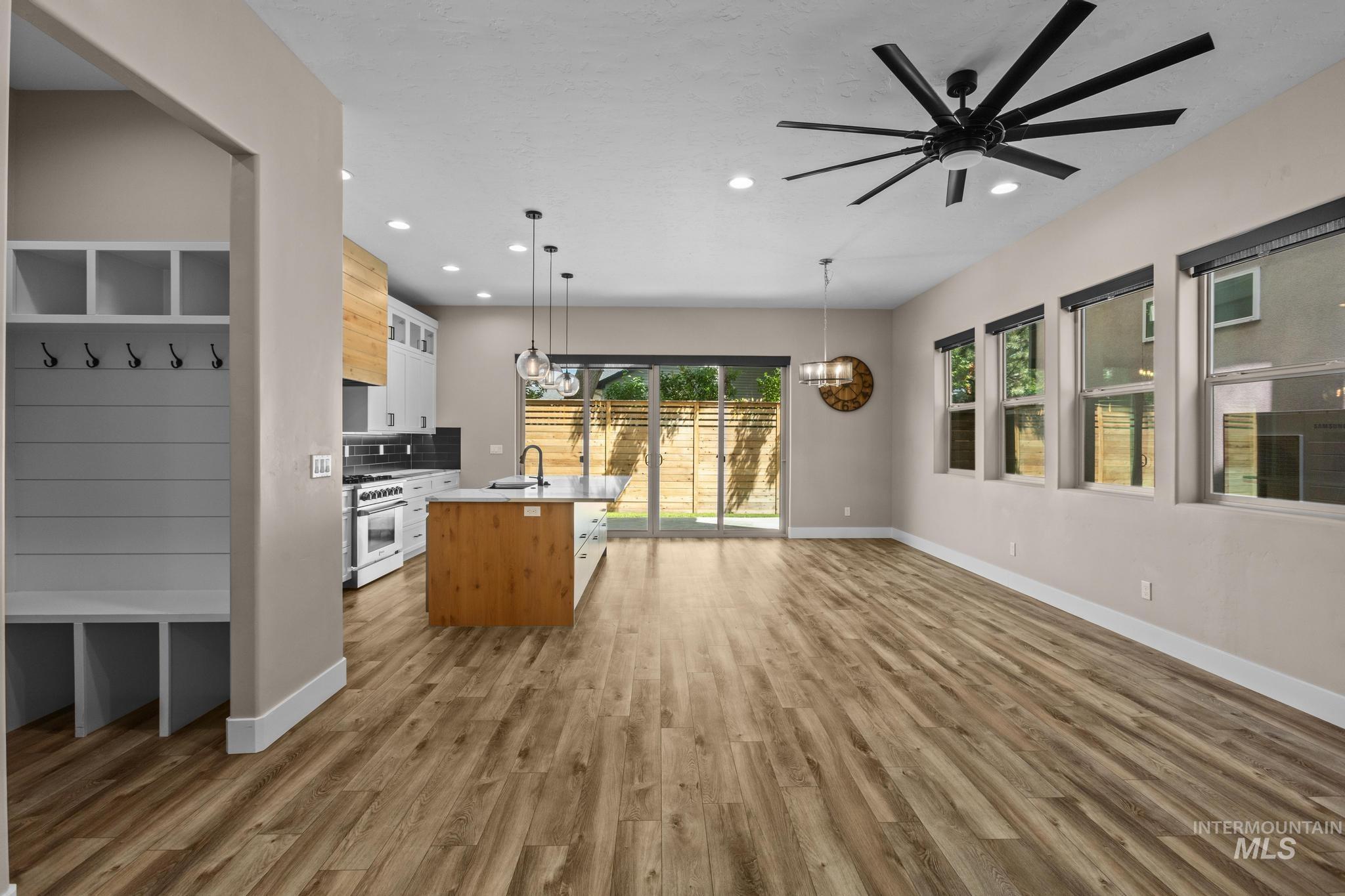 5076 N Thorton Lane, Boise, Idaho 83714, 3 Bedrooms, 2.5 Bathrooms, Residential For Sale, Price $669,999, 98986121
