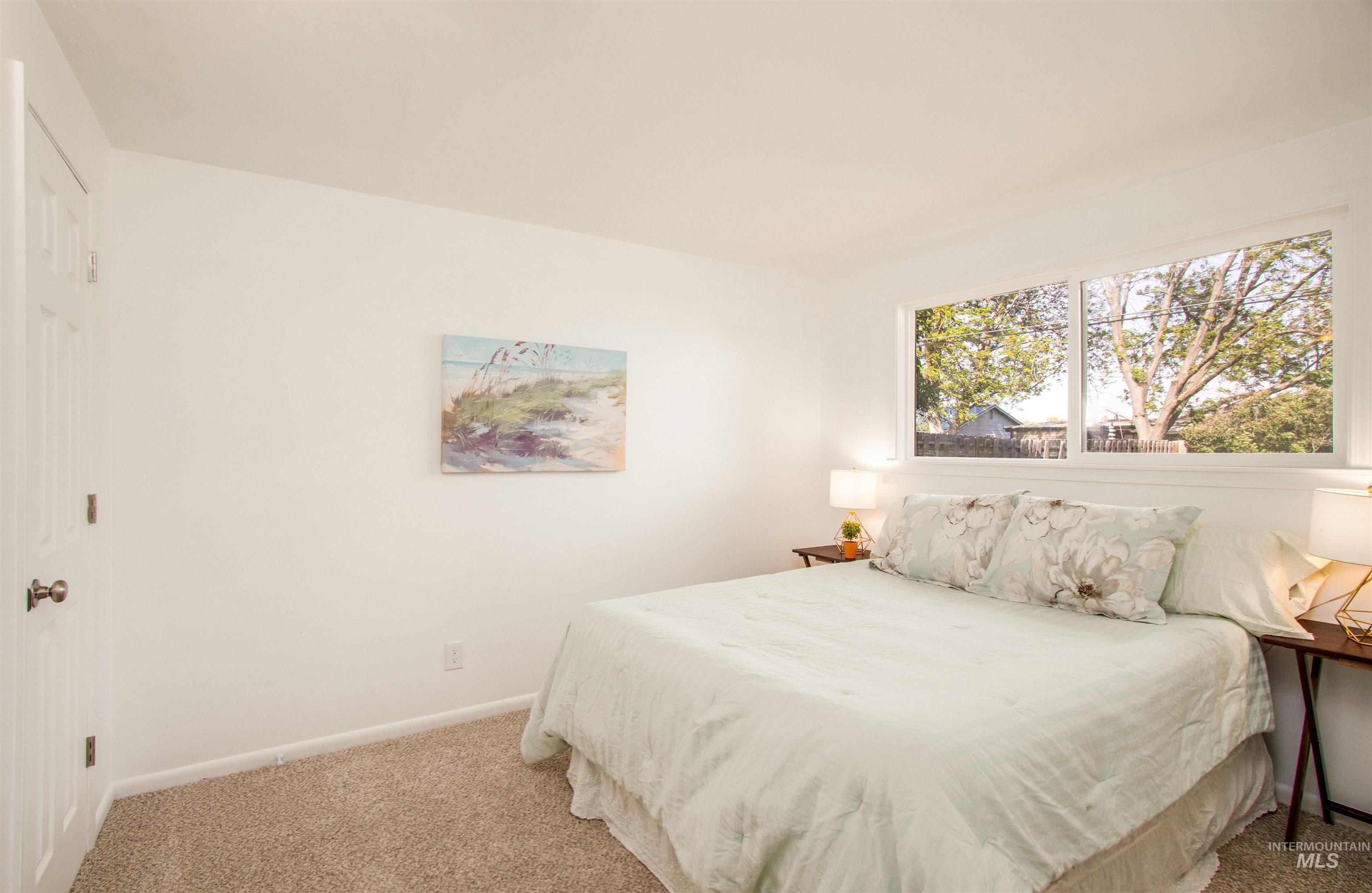 665 S 13th East, Mountain Home, Idaho 83647, 2 Bedrooms, 1 Bathroom, Residential For Sale, Price $230,000, 98986123