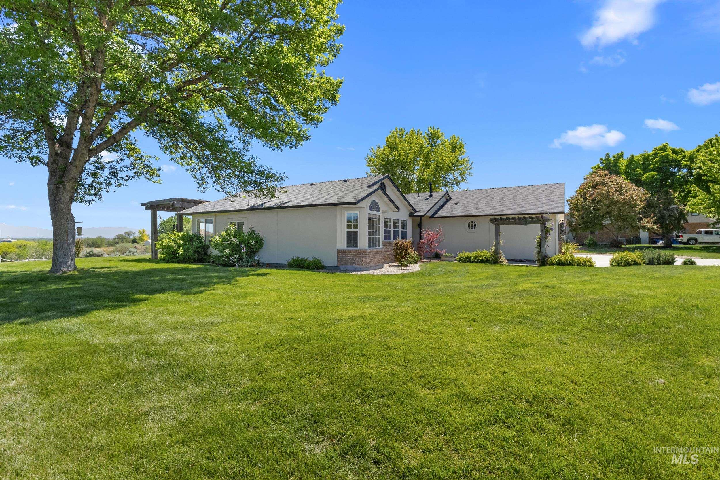 3771 W Silver Terrace road, Meridian, Idaho 83642, 3 Bedrooms, 2 Bathrooms, Residential For Sale, Price $879,000, 98986126