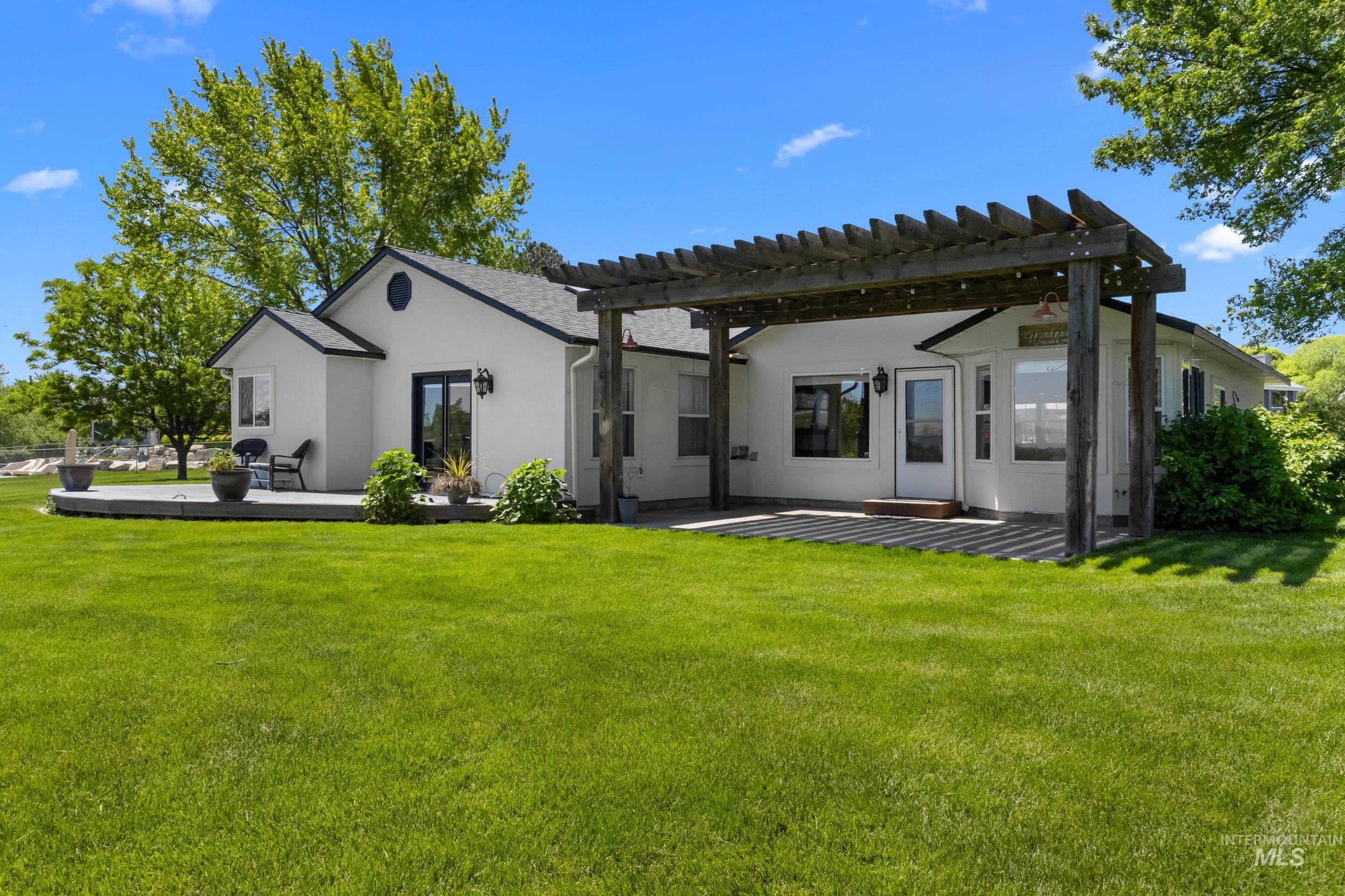 3771 W Silver Terrace road, Meridian, Idaho 83642, 3 Bedrooms, 2 Bathrooms, Residential For Sale, Price $879,000, 98986126