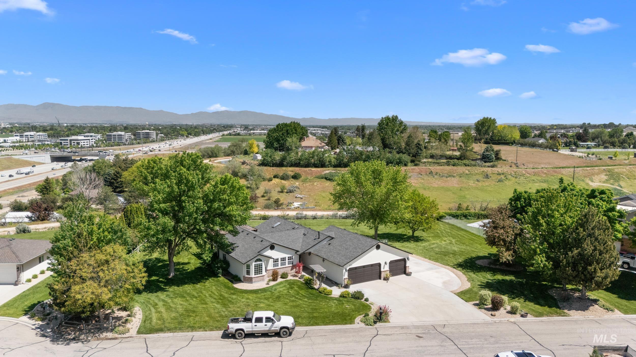 3771 W Silver Terrace road, Meridian, Idaho 83642, 3 Bedrooms, 2 Bathrooms, Residential For Sale, Price $879,000, 98986126