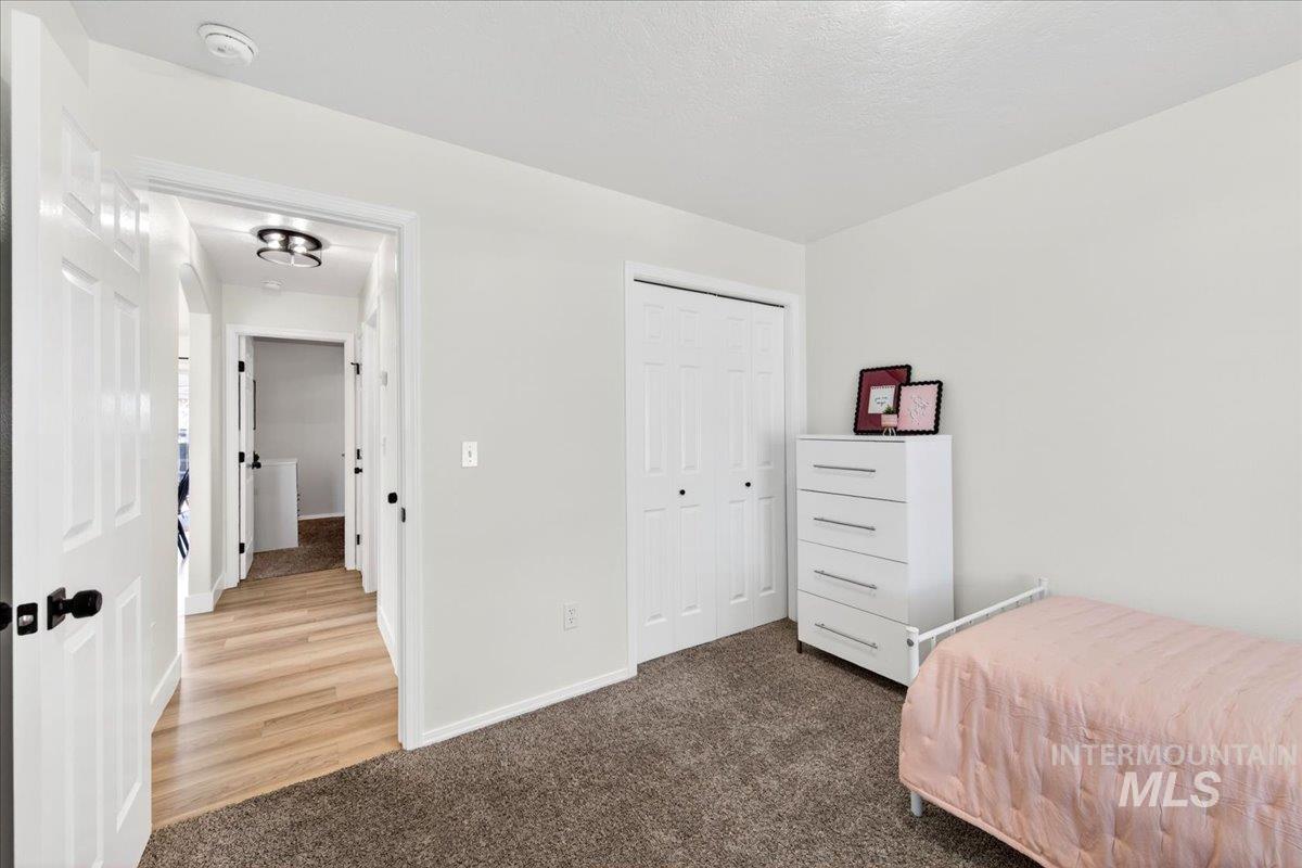 637 E Willow Brook Dr., Meridian, Idaho 83646, 3 Bedrooms, 2 Bathrooms, Residential For Sale, Price $427,000, 98986128