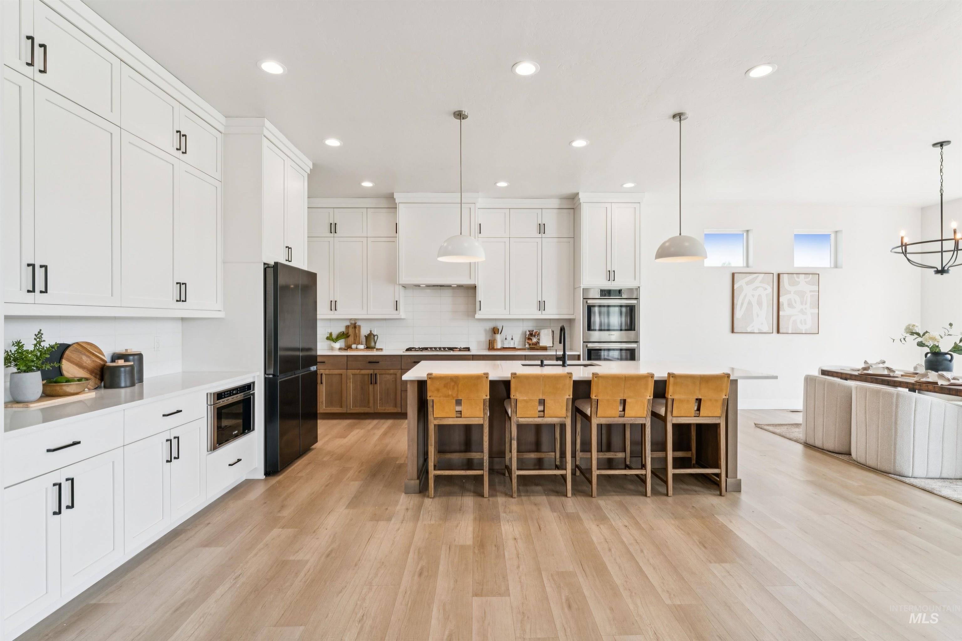 6112 S Phoebe Pl, Meridian, Idaho 83642, 3 Bedrooms, 2.5 Bathrooms, Residential For Sale, Price $870,000, 98986129