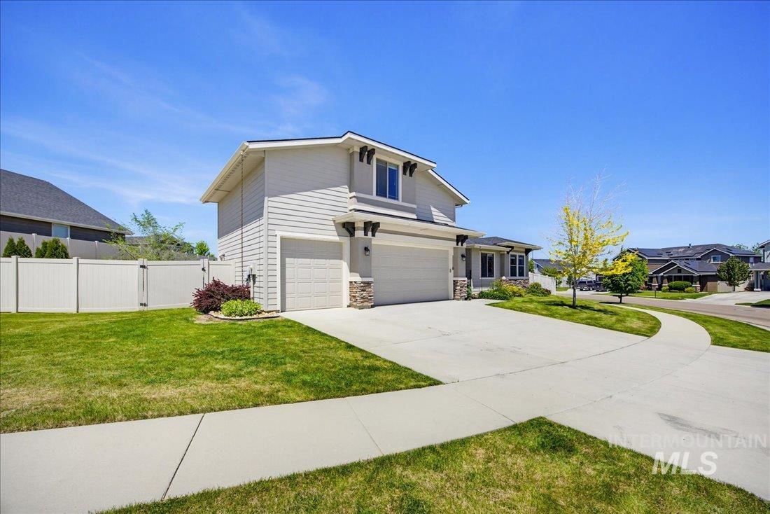11116 W Brett Drive, Nampa, Idaho 83686, 3 Bedrooms, 2 Bathrooms, Residential For Sale, Price $589,000, 98986131