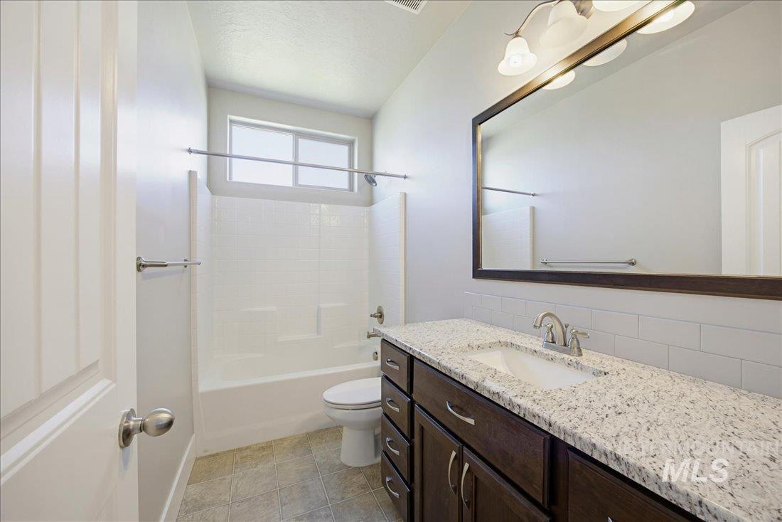 11116 W Brett Drive, Nampa, Idaho 83686, 3 Bedrooms, 2 Bathrooms, Residential For Sale, Price $589,000, 98986131