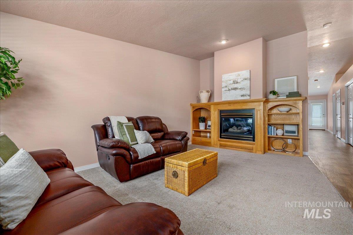 3872 N Bayou Lane, Garden City, Idaho 83703, 2 Bedrooms, 2 Bathrooms, Residential For Sale, Price $415,000,MLS 98986132