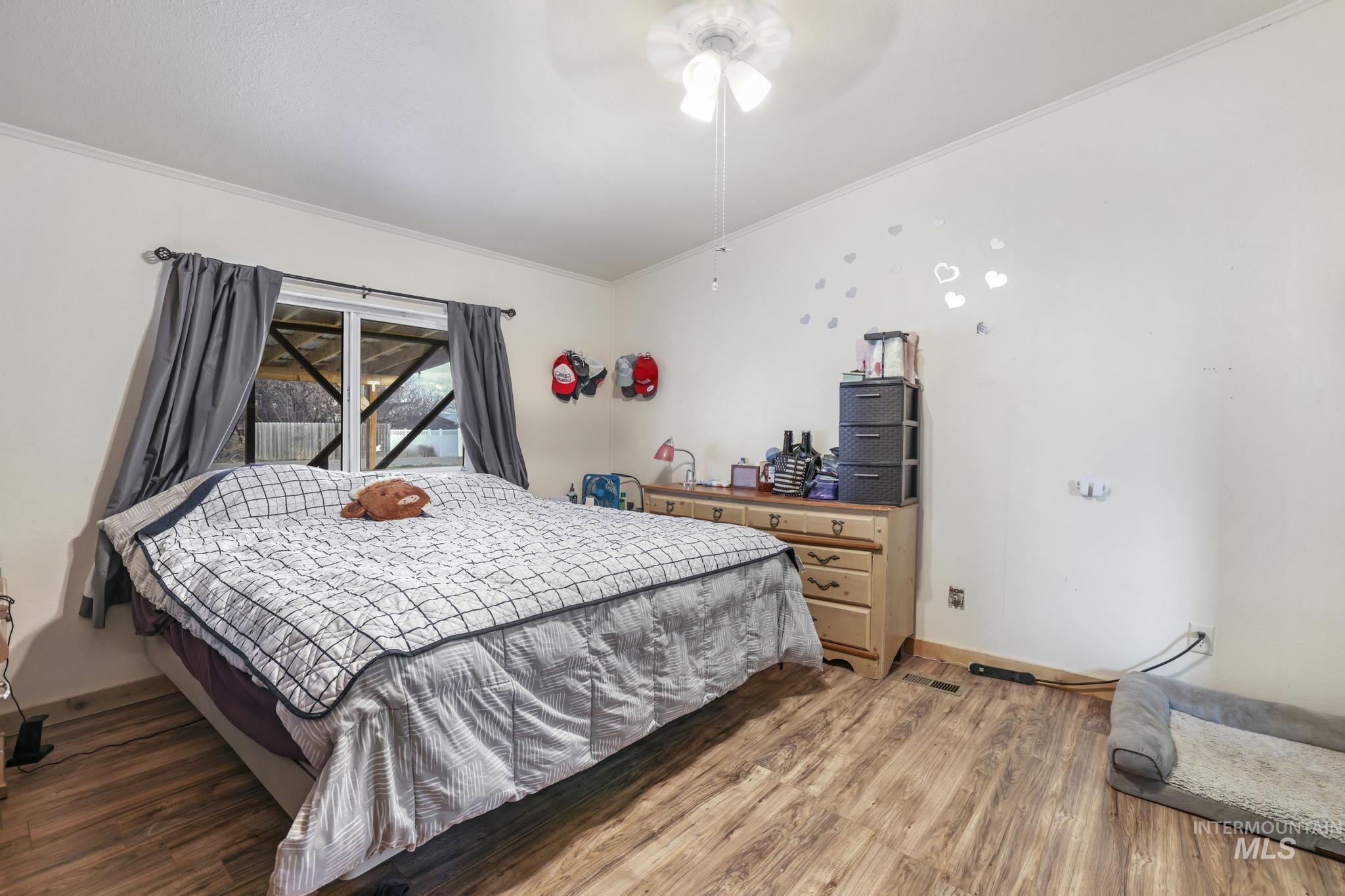 89 S 860 Road West, Paul, Idaho 83347-0000, 3 Bedrooms, 2 Bathrooms, Residential For Sale, Price $320,000, 98986133