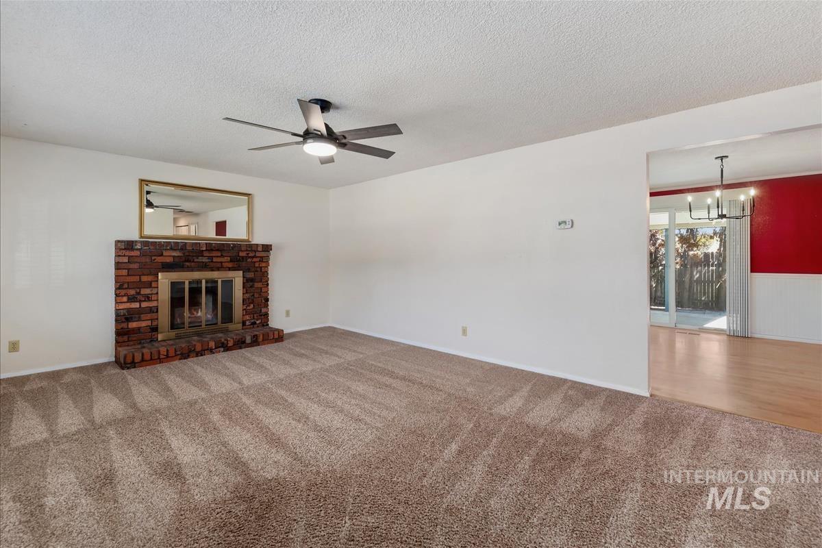 580 E Amanita St, Eagle, Idaho 83616-0000, 3 Bedrooms, 2 Bathrooms, Residential For Sale, Price $446,950,MLS 98986134