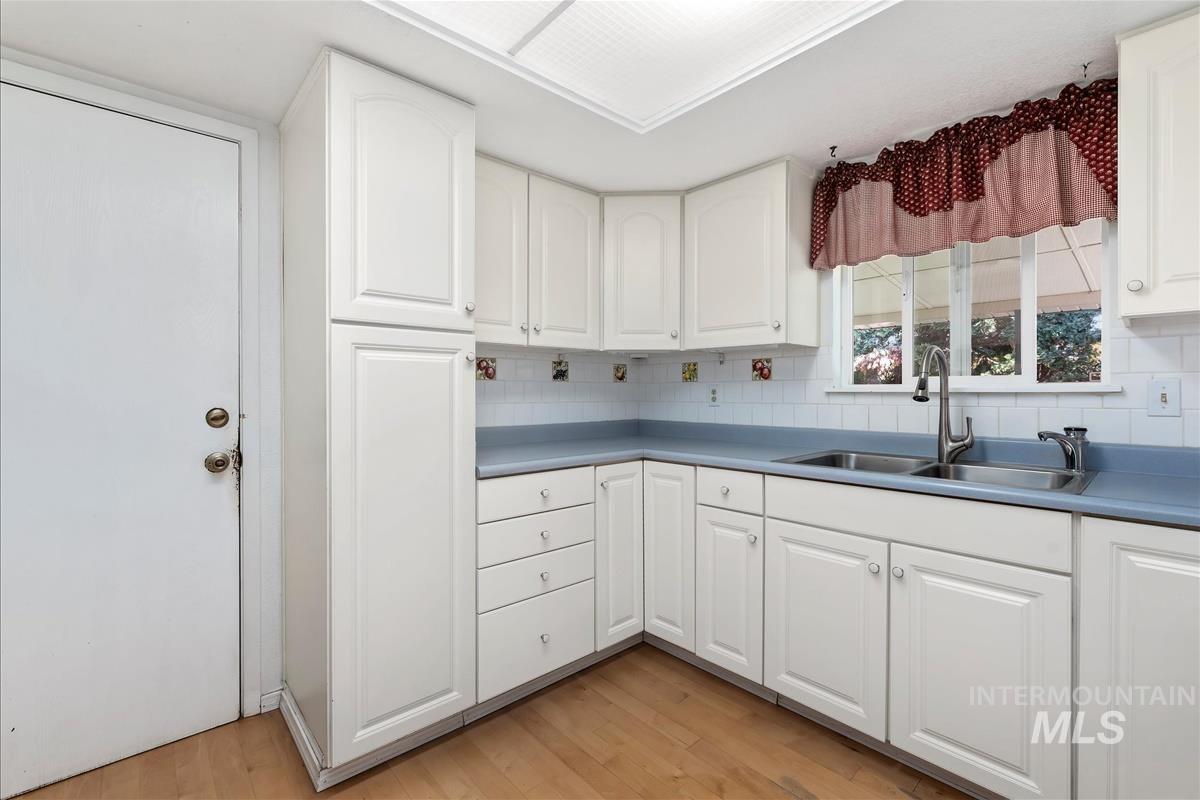 580 E Amanita St, Eagle, Idaho 83616-0000, 3 Bedrooms, 2 Bathrooms, Residential For Sale, Price $446,950,MLS 98986134