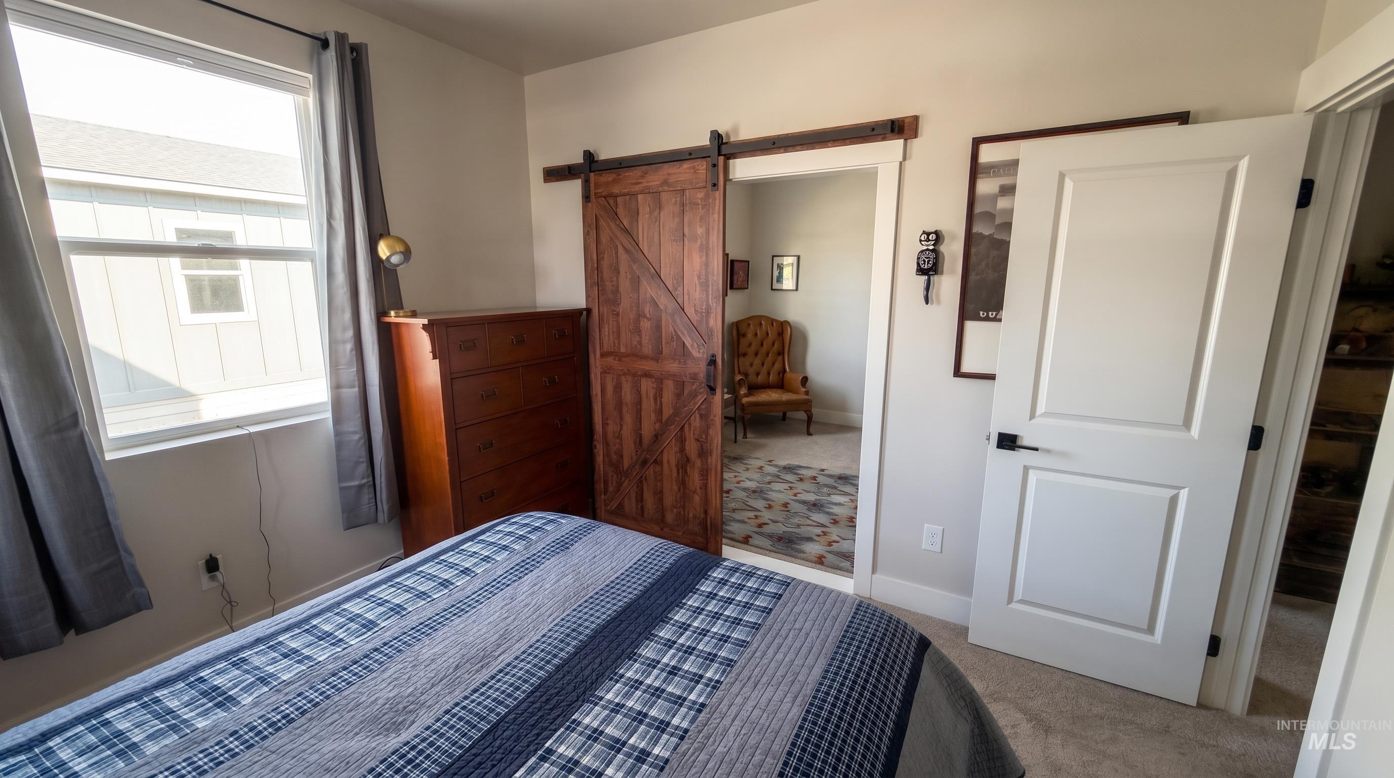 205 S Ripplerock Ln, Star, Idaho 83669, 3 Bedrooms, 3 Bathrooms, Residential For Sale, Price $395,000,MLS 98986135