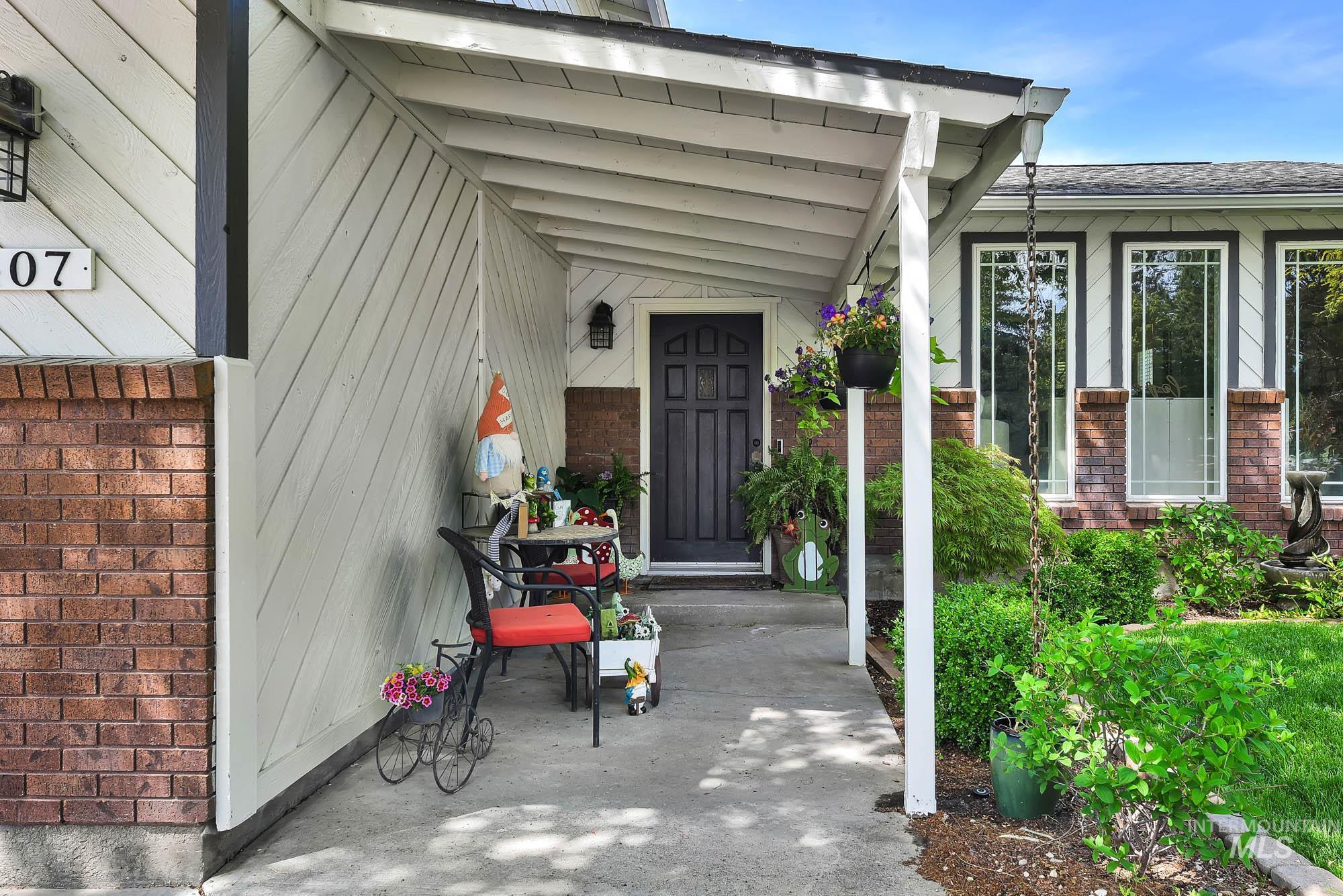 11407 W Reutzel Dr., Boise, Idaho 83709, 4 Bedrooms, 2.5 Bathrooms, Residential For Sale, Price $750,000, 98986137