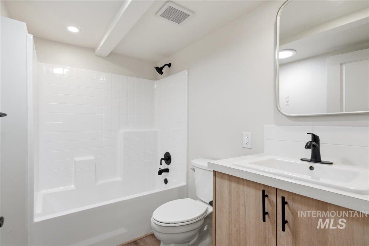 312 Sherman, Nampa, Idaho 83651, 2 Bedrooms, 1 Bathroom, Residential For Sale, Price $327,000, 98986139