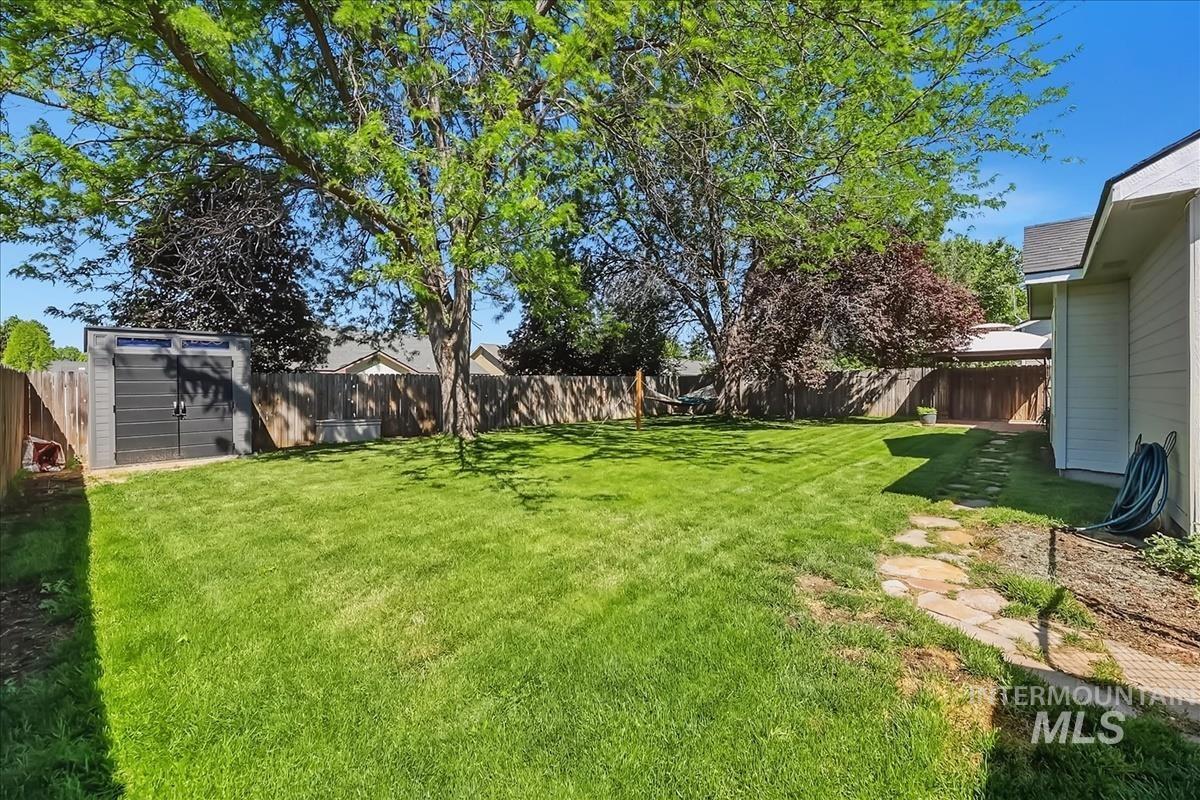 603 N Flauson Ave, Kuna, Idaho 83634, 3 Bedrooms, 2 Bathrooms, Residential For Sale, Price $359,900,MLS 98986140